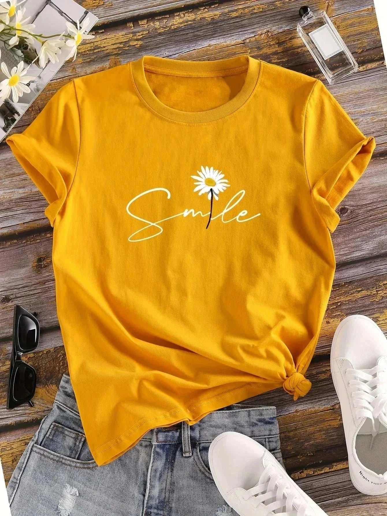 Flower and letter print crew neck casual short sleeve t-shirt